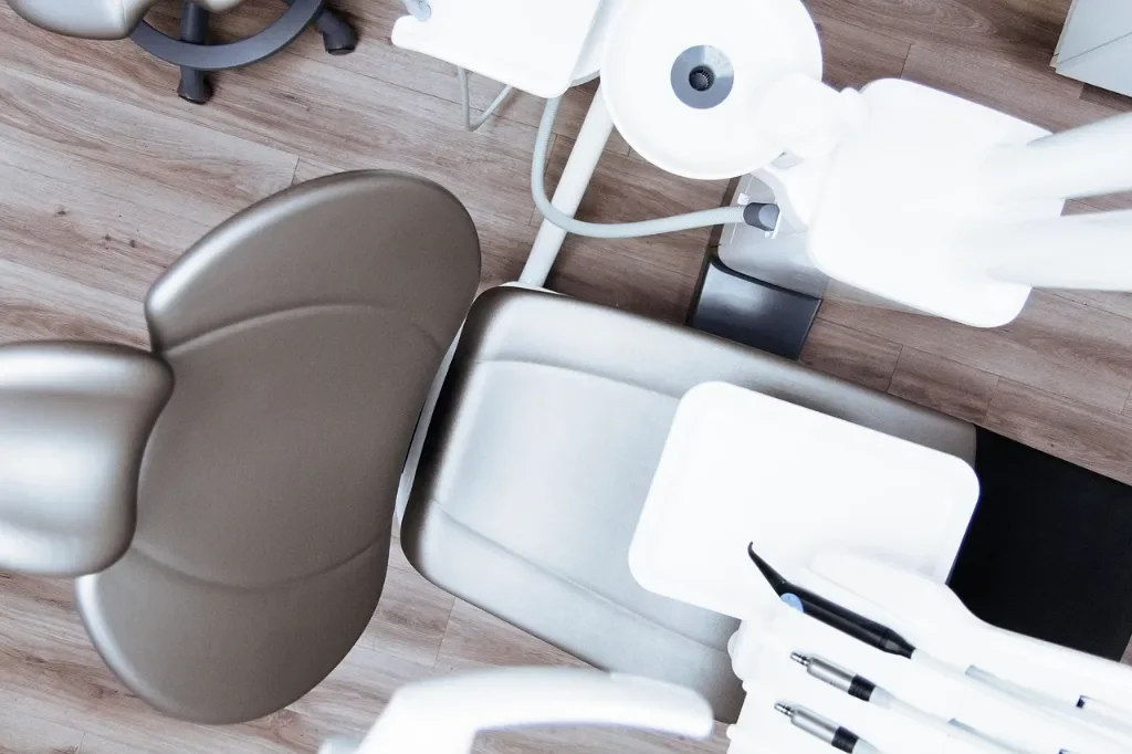 Dlaczego nowoczesnych implantów nie trzeba się bać